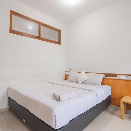 Imelda Residence Setrasari RedPartner Bandung Bagian luar foto