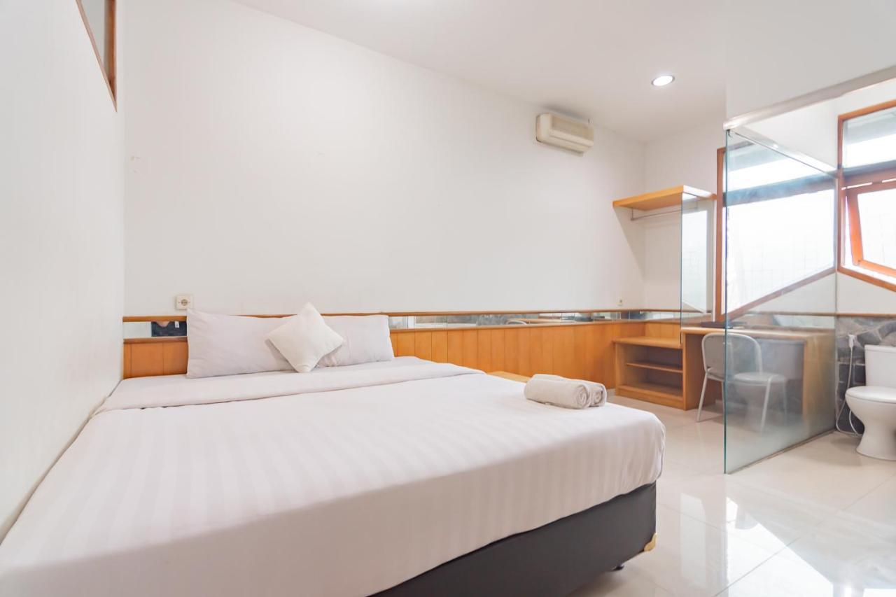 Imelda Residence Setrasari RedPartner Bandung Bagian luar foto