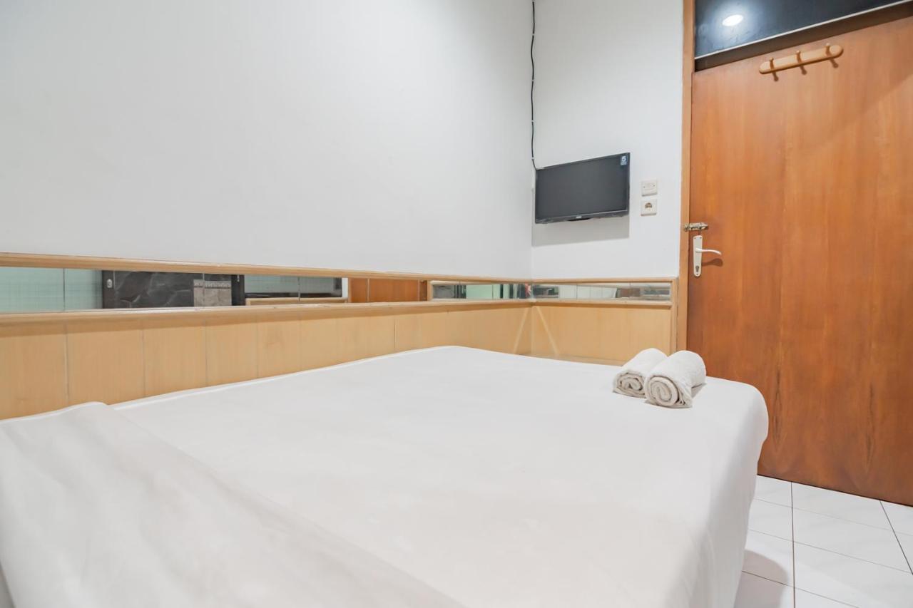 Imelda Residence Setrasari RedPartner Bandung Bagian luar foto