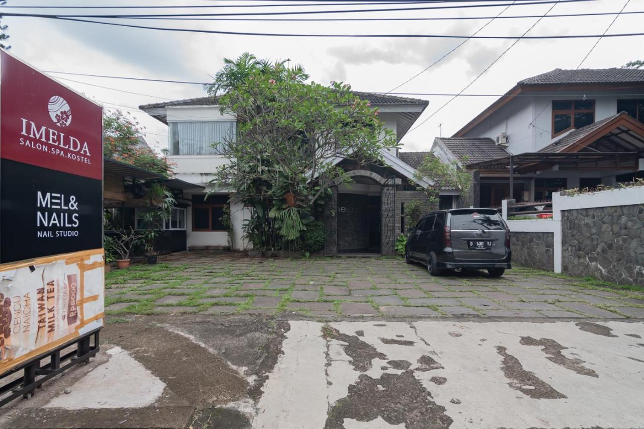 Imelda Residence Setrasari RedPartner Bandung Bagian luar foto
