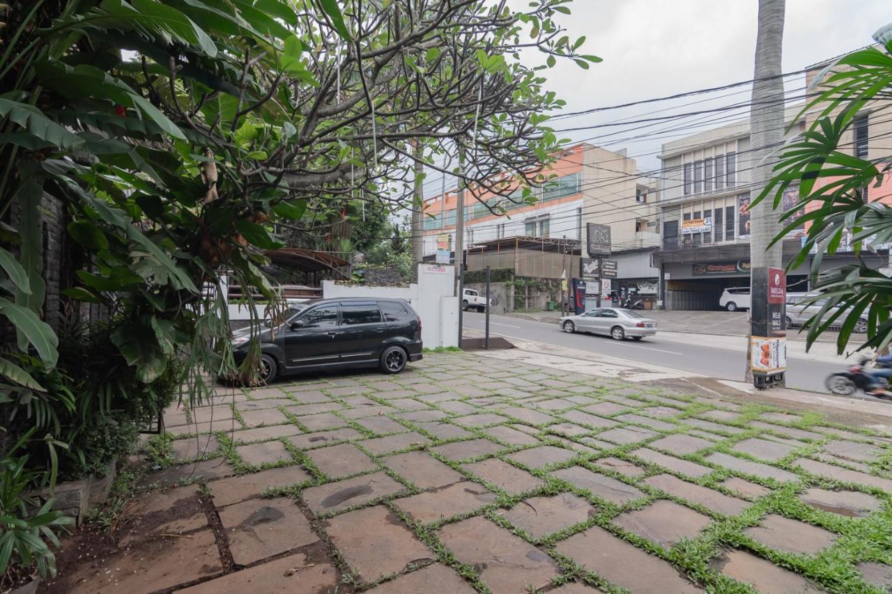 Imelda Residence Setrasari RedPartner Bandung Bagian luar foto