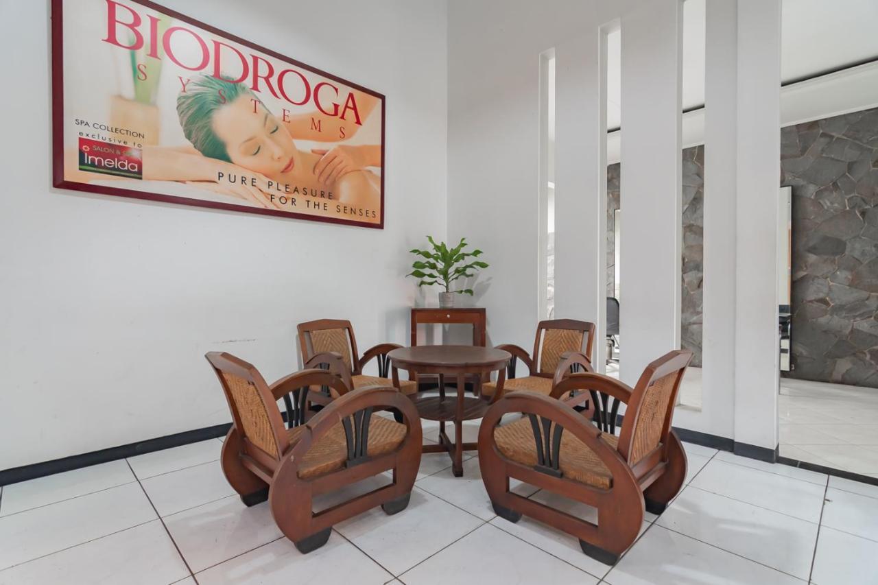 Imelda Residence Setrasari RedPartner Bandung Bagian luar foto